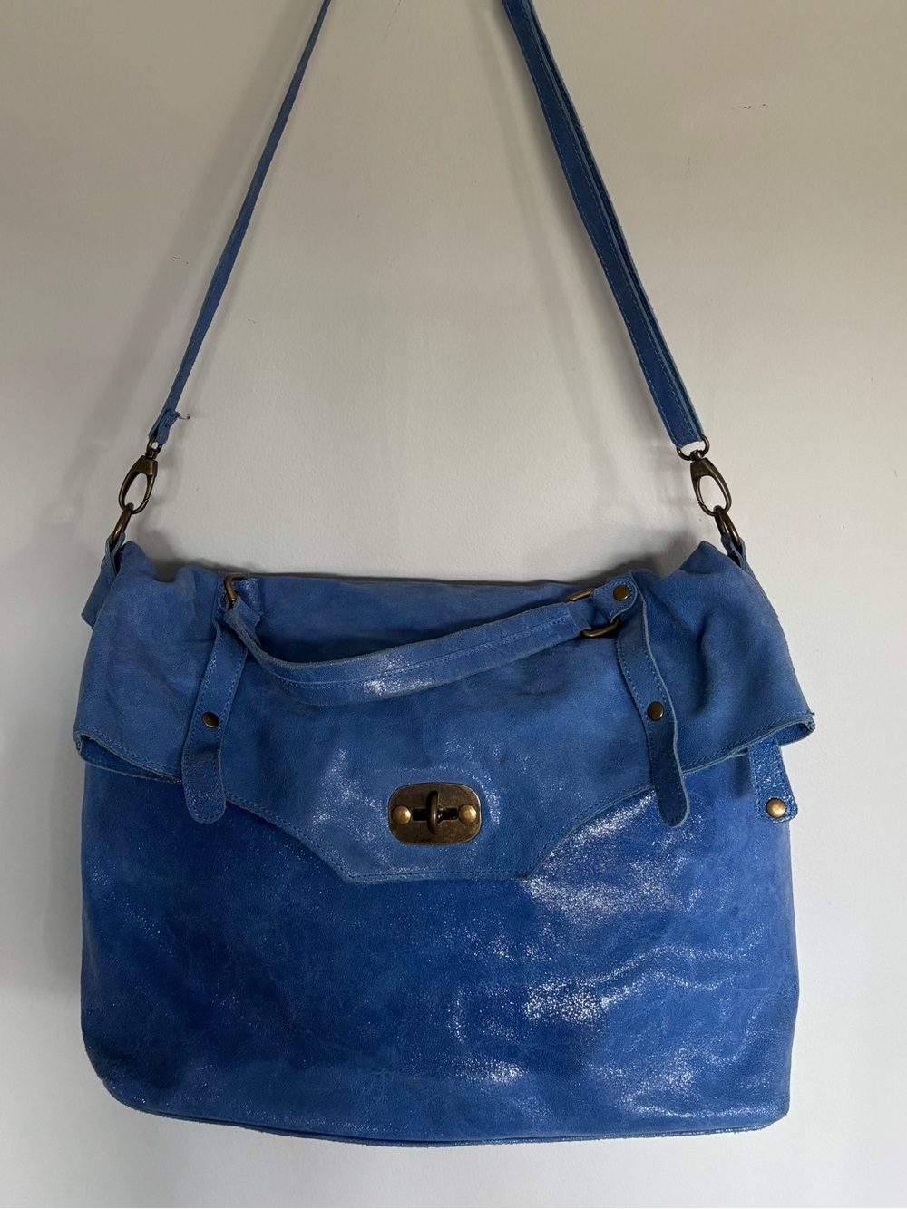 Vera Pelle Blue Washed Italian Leather Crossbody Satchel